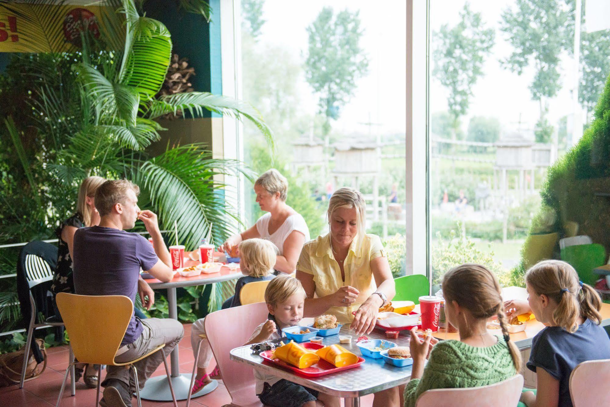 Hotel Sunparks Oostduinkerke - Plopsaland Zewnętrze zdjęcie